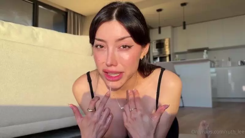 POST THUMB