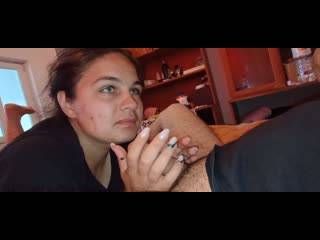 POST THUMB