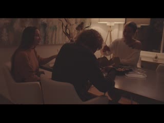 POST THUMB