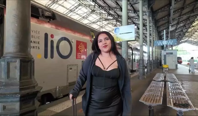 POST THUMB