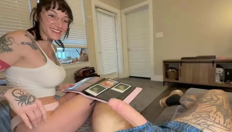 POST THUMB