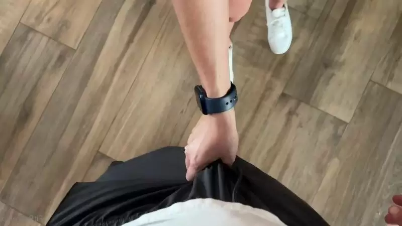 POST THUMB